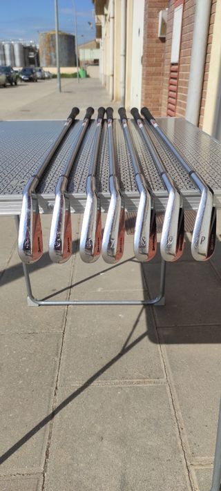 Hierros SRIXON Z965 Impecables
REBAJADA DE PRECIO