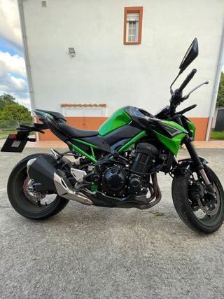 Kawasaki Z900 2022 A2