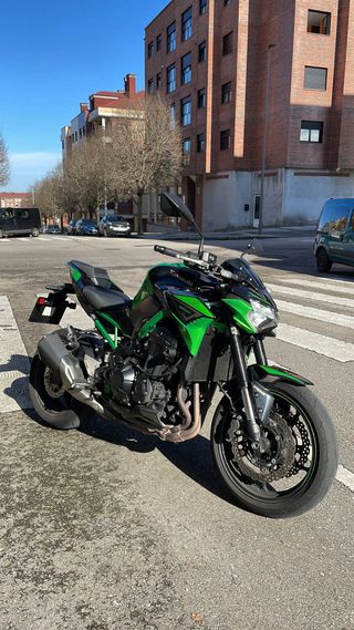 Kawasaki Z900 2022 A2
