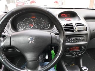 Peugeot 206 2006 diesel.
