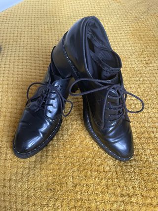 Zapatos negros