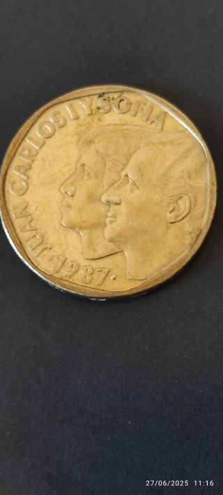 MONEDA DE 500 PESETAS J.CARLOS Y SOFIA