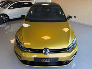 Volkswagen Golf R 4Motion