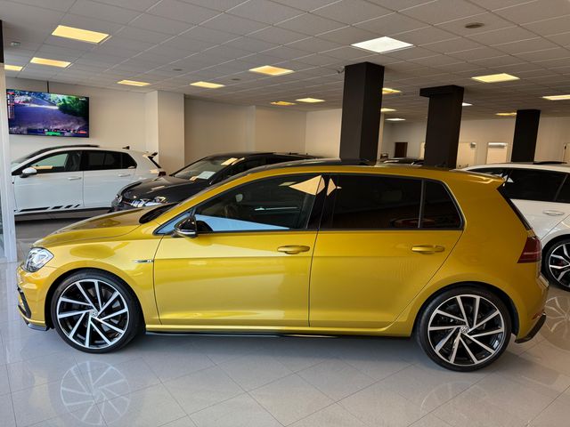 Volkswagen Golf R 4Motion