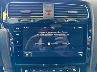 Volkswagen Golf R 4Motion