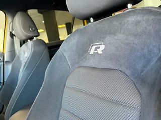 Volkswagen Golf R 4Motion