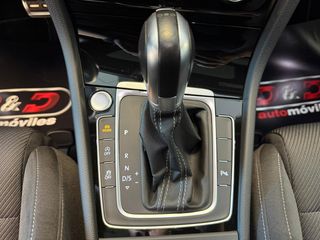 Volkswagen Golf R 4Motion