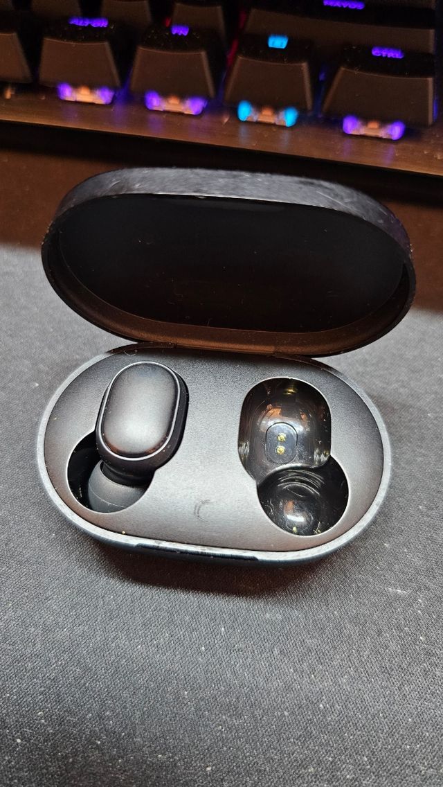 Xiaomi Redmi Airdots negros
