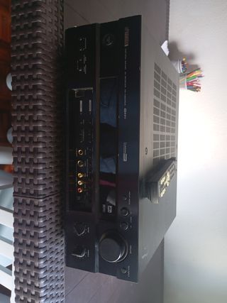 Yamaha RX-V800 - Receptor AV con mando a distancia