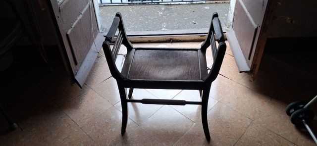 SILLON DE MADERA VINTAGE
