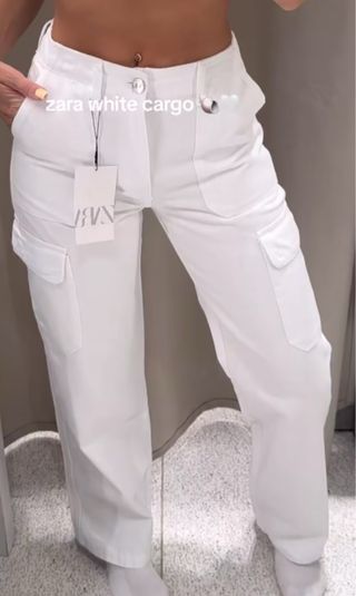 Pantalón cargo blanco Zara