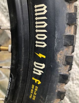 Bicicleta descenso Felt