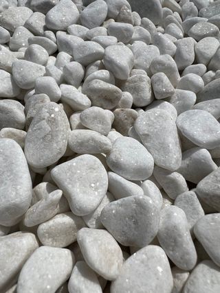 Piedra mármol Canto rodado Blanco 12/24 mm 20kg