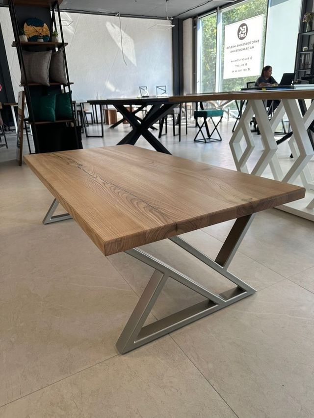 Tavoli da caffè e da pranzo moderni