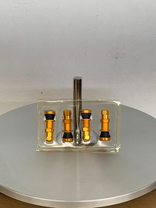 Juego válvulas de aluminio doradas
