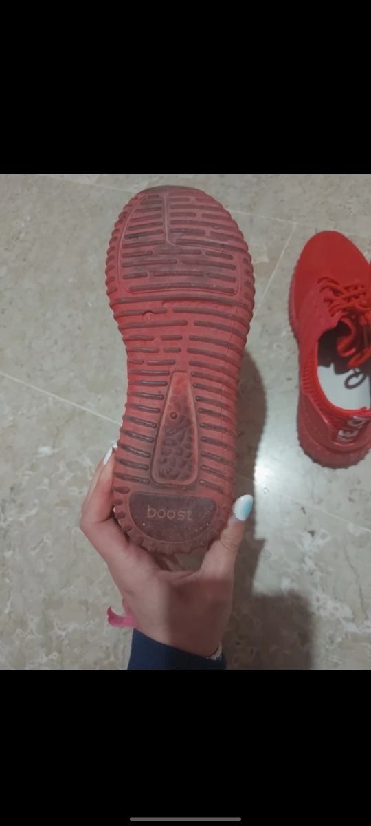 Zapatillas rojas casual