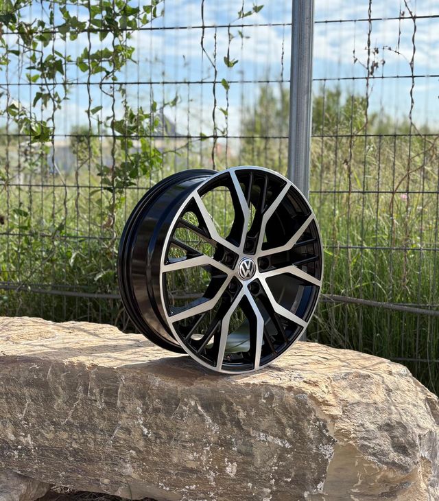 JUEGO DE 4 LLANTAS VOLKSWAGEN 5X112 18"
