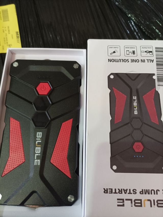 2000A Starthilfe Powerbank 12V (bis Zu 7,0L Benzin