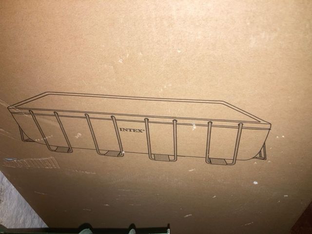 NUEVA A ESTRENAR!Piscina Intex 4x2x1 - Rectangular