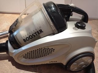 Aspiradora Ufesa Booster AC 6200