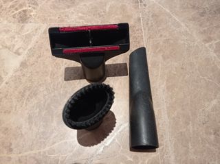 Aspiradora Ufesa Booster AC 6200