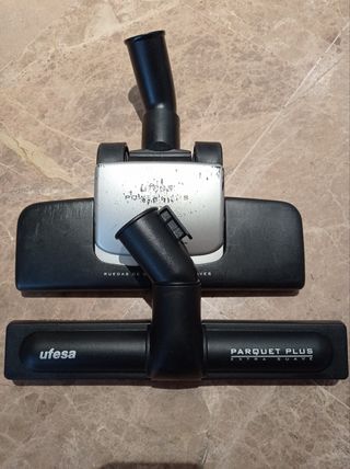 Aspiradora Ufesa Booster AC 6200