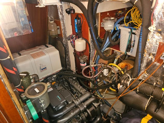 Najad 490 en Valencia: Velero Exclusivo Como Nuevo