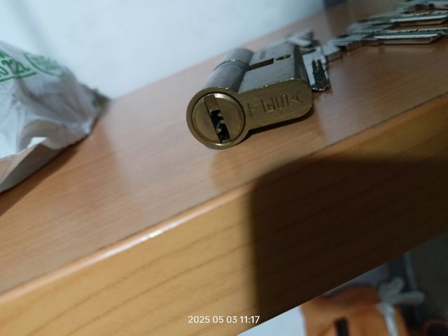 Bombín TESA + 5 llaves