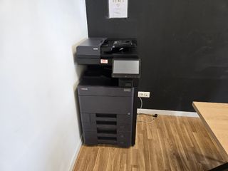 Impresora multifunción Taskalfa