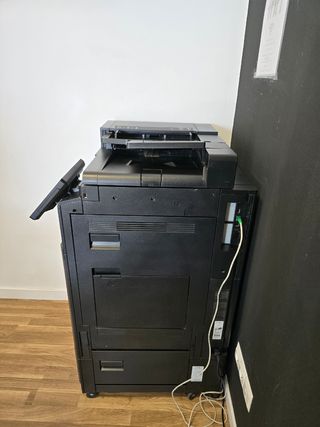 Impresora multifunción Taskalfa
