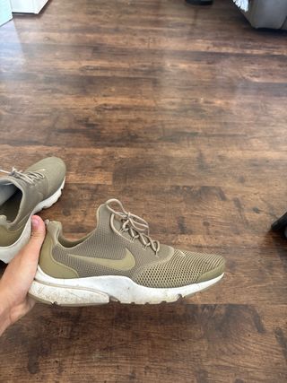 NIKE PRESTO FLY
