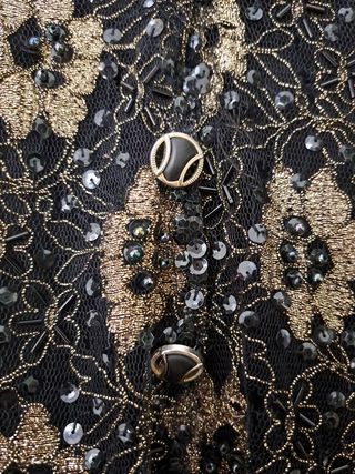 ELEGANTE Y PRECIOSA BLUSA