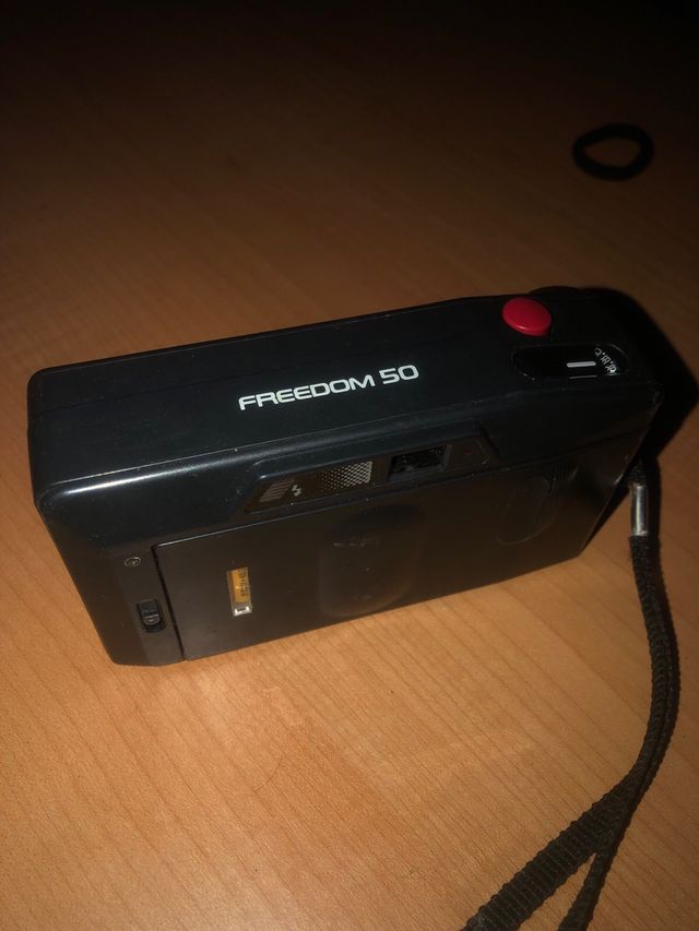 Minolta Freedom 50 - Fotocamera compatta