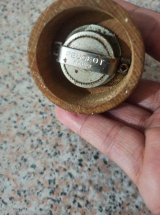 Molinillo Peugeot france vintage