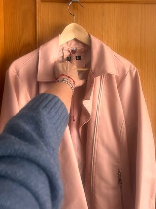 CAZADORA POLIPIEL ROSA MAQUILLAJE