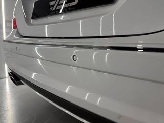 Mercedes Clase E E 63 AMG Auto - Pieza de Colección