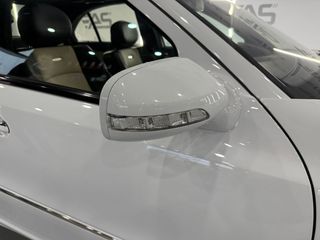 Mercedes Clase E E 63 AMG Auto - Pieza de Colección