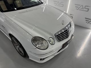 Mercedes Clase E E 63 AMG Auto - Pieza de Colección