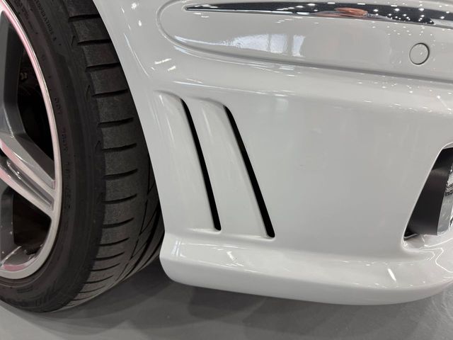 Mercedes Clase E E 63 AMG Auto - Pieza de Colección