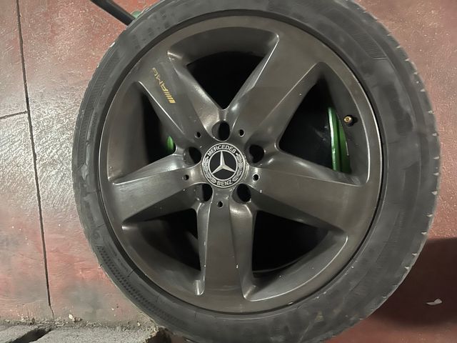 Llantas y gomas Mercedes SLK AMG 17" - Originales