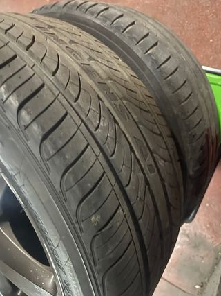 Llantas y gomas Mercedes SLK AMG 17" - Originales