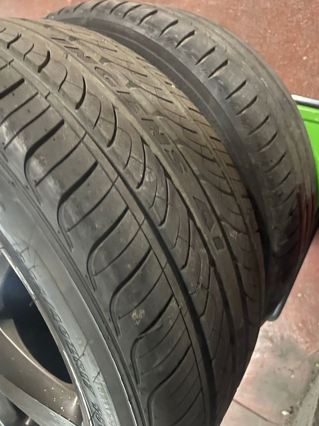 Llantas y gomas Mercedes SLK AMG 17" - Originales