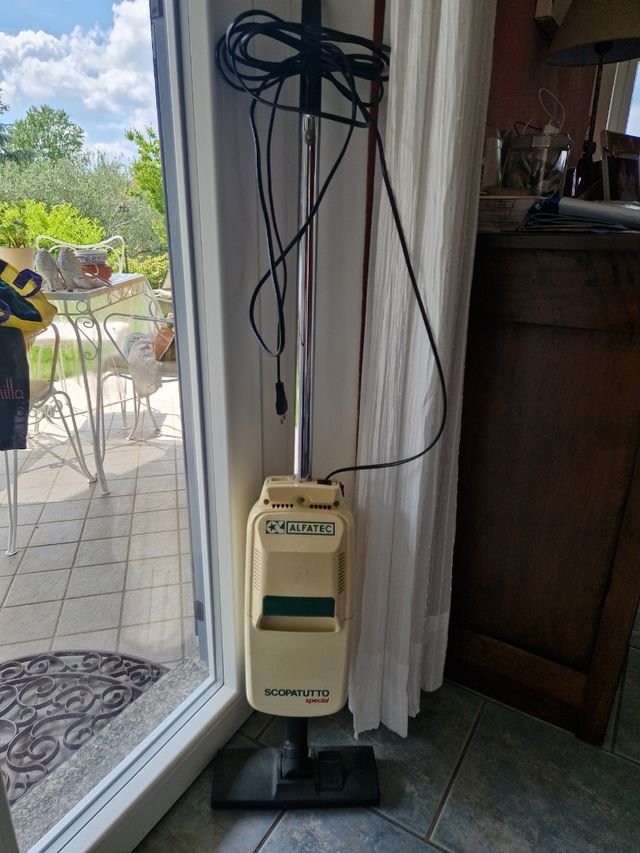 Aspirapolvere alfatec