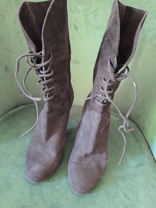 Botines negros tacón fino