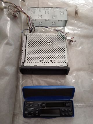 Autoradio con frontalino Panasonic