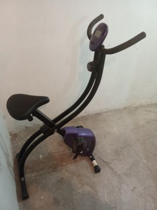 Bicicleta estática plegable