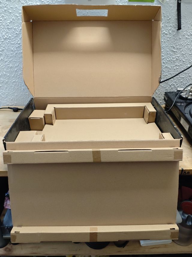 Caja de Roland TR-8   Último precio