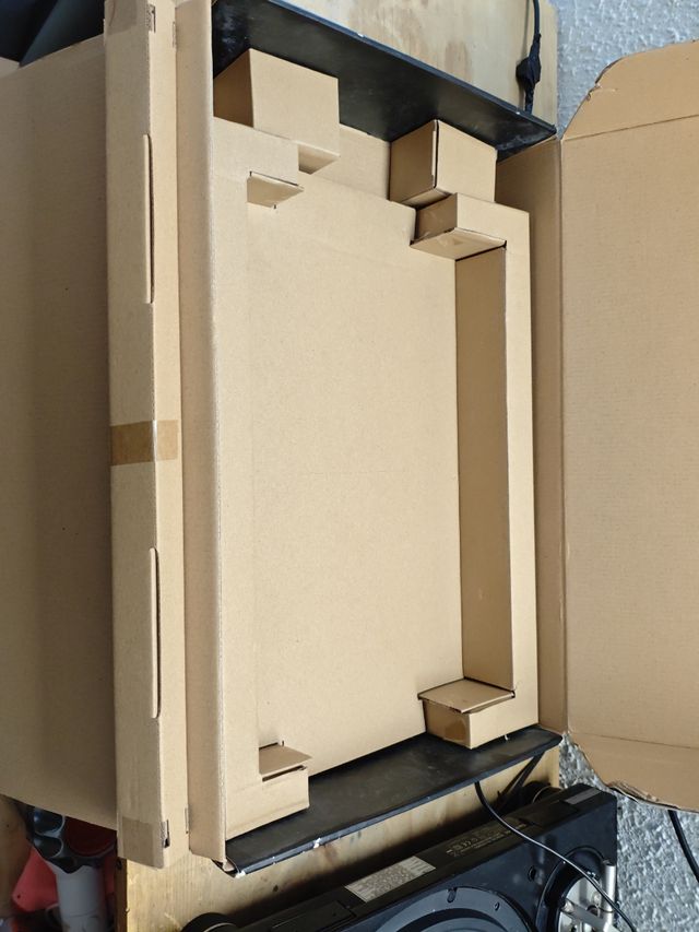 Caja de Roland TR-8   Último precio