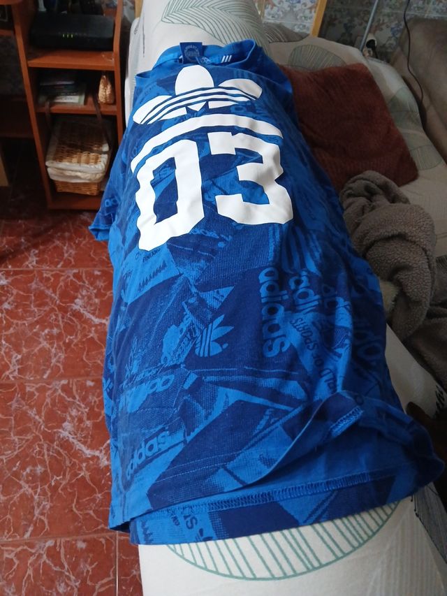 Camiseta Adidas azul n°03