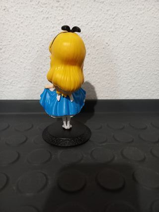 Figura de Alicia de Disney